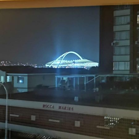 Durban Beach Getaway - Summersands, Inverter For Load Shedding, Free Wifi & Free Parking Buitenkant foto